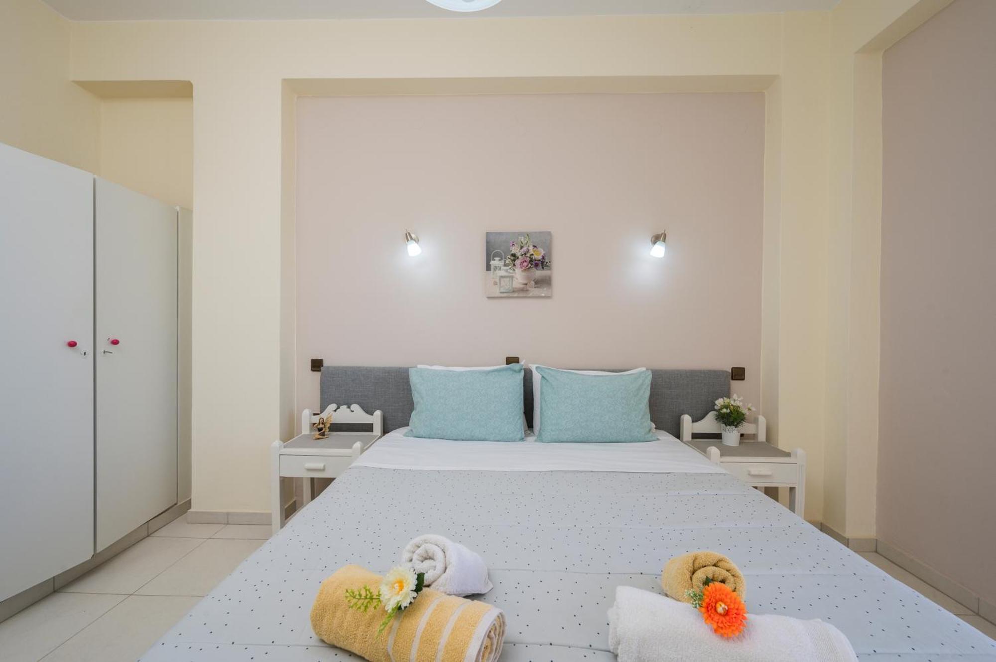 Elita Beachfront Chania  Ngoại thất bức ảnh