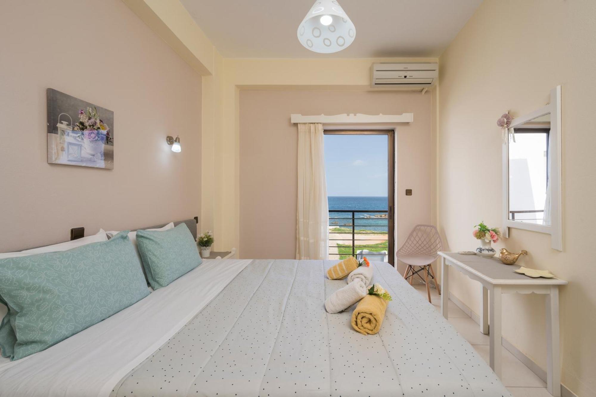 Elita Beachfront Chania  Ngoại thất bức ảnh